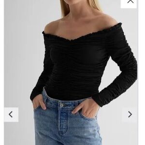 Express Ruched Long Sleeve Top – Black (Size Small)